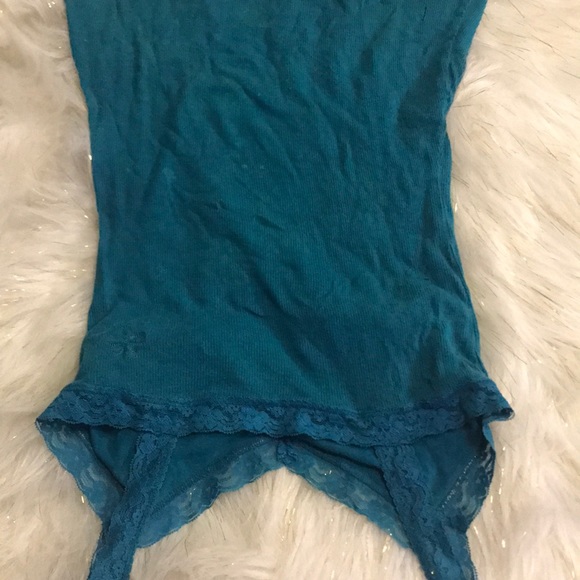 Tank 🎁 - Picture 4 of 5